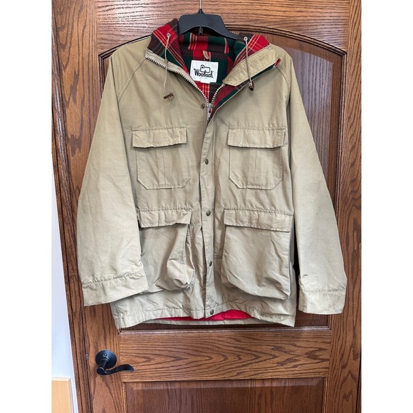 Vintage Men's Woolrich Rain Jacket with blanket lining - Picture 1 of 7